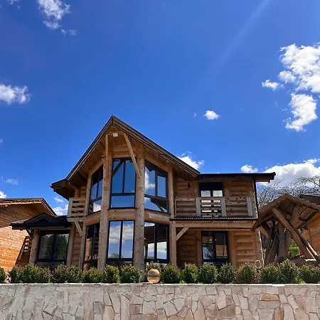 Chalet Adel *