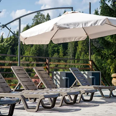 Adel Chalet